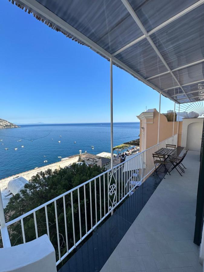 Queen View Apartment - No Kitchen Positano Exteriér fotografie